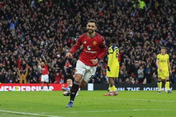 168体育官网在线登录-评论员：B费总能锁定他的队友，并选择最合适的方式将球传给他们