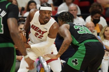 168体育官网入口登录-热火站在了悬崖边上 除了对抗绿军还要对抗伤病