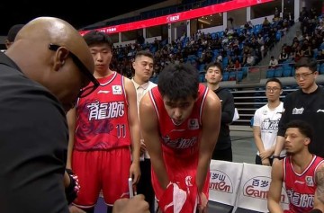 168体育官网入口登录app下载-17+10+4帽！杜锋弃将再次爆发！碾压克里斯，把山东男篮打绝望了